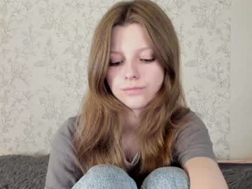 webcam girl alainaestrada image #5542316