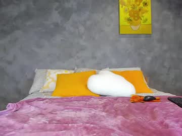 webcam girl kaylaa_fox image #5284317