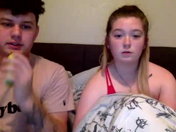 webcam couple taylorandkylie image #4215920