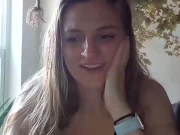 webcam girl glutenfreehulahoops image #1633162