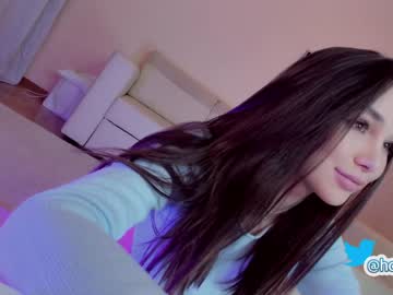 webcam girl hollyextra image #3018664