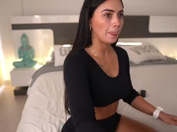 webcam girl ashlyeroberts01 image #5236610