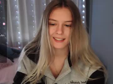 webcam girl nensiloon image #5282594