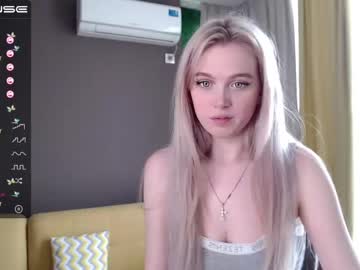 webcam girl small_blondee image #1607141