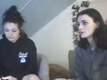 webcam girl aloura44 image #5294678