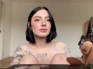 webcam tranny evelynforever image #4438500