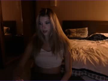 webcam girl bitter_moon image #2788704