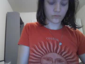 webcam girl college_peach image #1827320