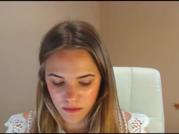 webcam girl gwyneth_paltroww image #4724623