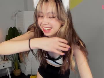 webcam girl y_u_m_i_k_a image #3080759