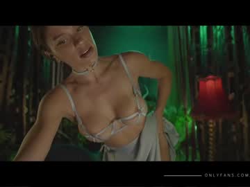 webcam girl lucieoude_ image #2588460