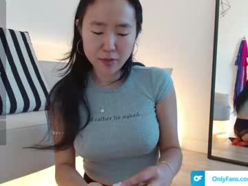 webcam girl jiwon4u image #5889759