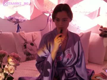webcam girl taanni_bc image #5411788