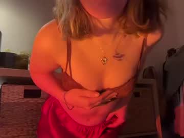 webcam girl sweetlilymari image #6405560