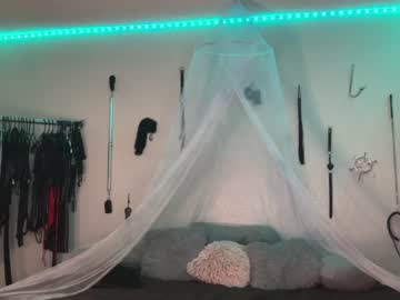 webcam girl jinxy_moans image #6505697