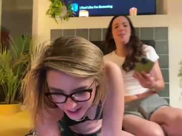 webcam girl fletchermoon383 image #5668799
