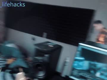 webcam couple reptile_lifehacks image #1832137