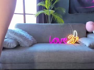 webcam girl uwuxo image #5253631