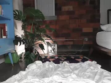 webcam girl suckonmytits69 image #3235909