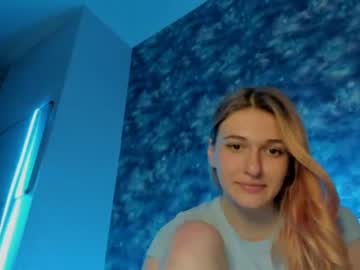 webcam girl twix_lll image #97409