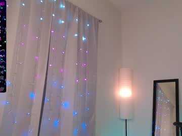 webcam girl petitebrat image #4929395