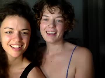 webcam couple cosmicqueers image #5195056
