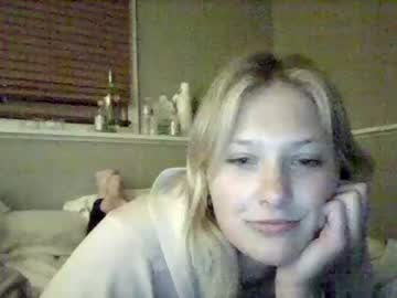 webcam girl molzbolzz image #6675001