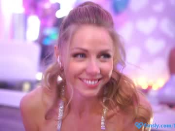 webcam girl eva_fashionista image #3005507