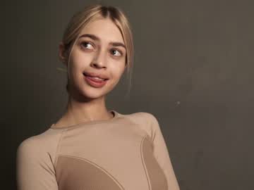 webcam girl cuteelsa_ image #4866265