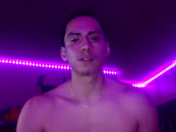 webcam man hung10inch916 image #4050208