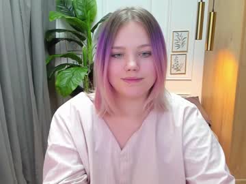 webcam girl mollymirific image #5919130
