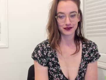 webcam girl femmefatale14 image #4992415