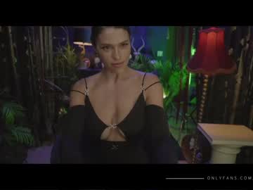 webcam girl lucieoude_ image #2596147
