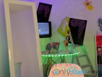 webcam girl dora_dds image #634397
