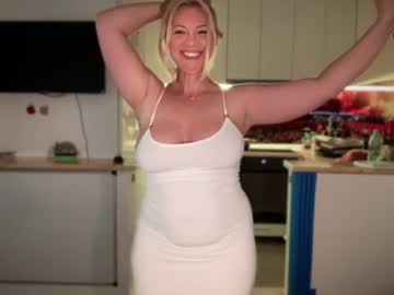 webcam girl kiradivine image #5608118