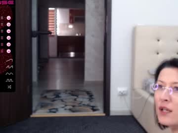 webcam girl carmela_fox image #4144971
