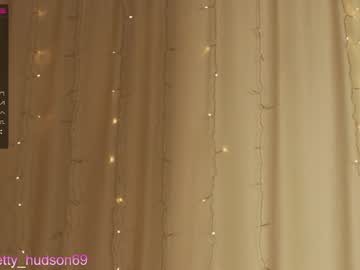 webcam girl bettyhudson image #1083539
