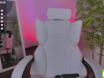 webcam girl familiarblue image #3433925