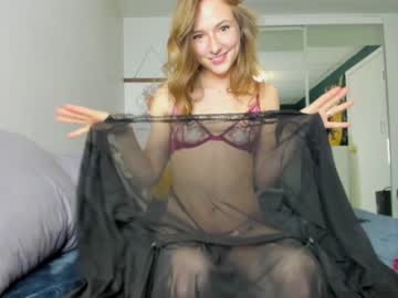 webcam girl innocentprovenguilty image #1403236