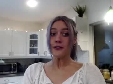 webcam girl bambis_honeypot image #1068330