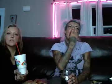 webcam couple leo_lady_8675309 image #177741