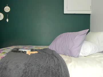webcam girl innocentprovenguilty image #2669873