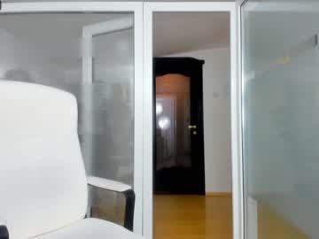 webcam girl ingridblondy94 image #4423423