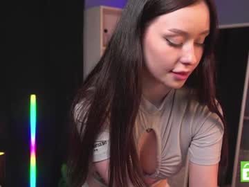 webcam girl ella_knockers_xl image #3832065