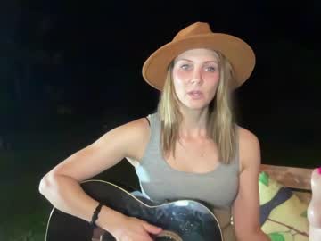webcam girl kaileeshy image #2576533