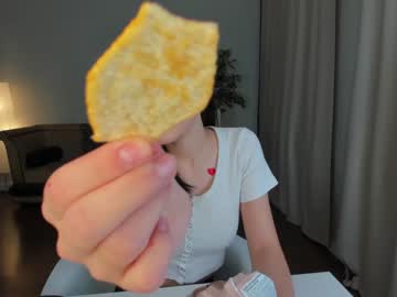 webcam girl natsumiito image #5802850
