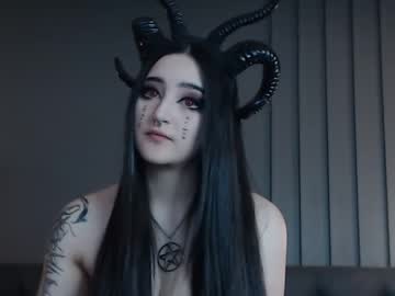 webcam girl charlotte_germanotta_ image #5062866