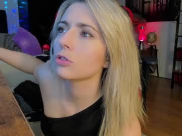 webcam girl kimilee22 image #5452734