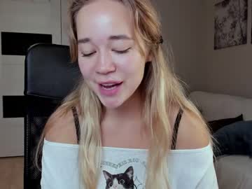 webcam girl kristyspiritedaway image #4933873