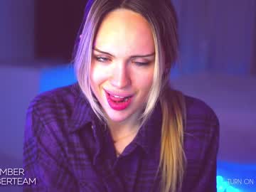 webcam girl emmber image #2632190